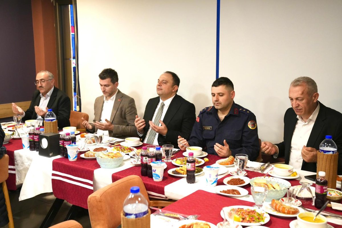 Erbaa’da Emniyet ve Protokol İftar Sofrasında Bir Araya Geldi.